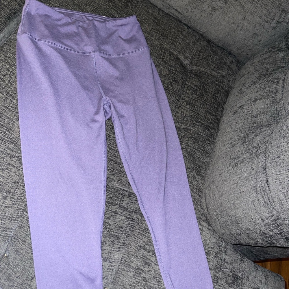 maurice’s leggings (purple)